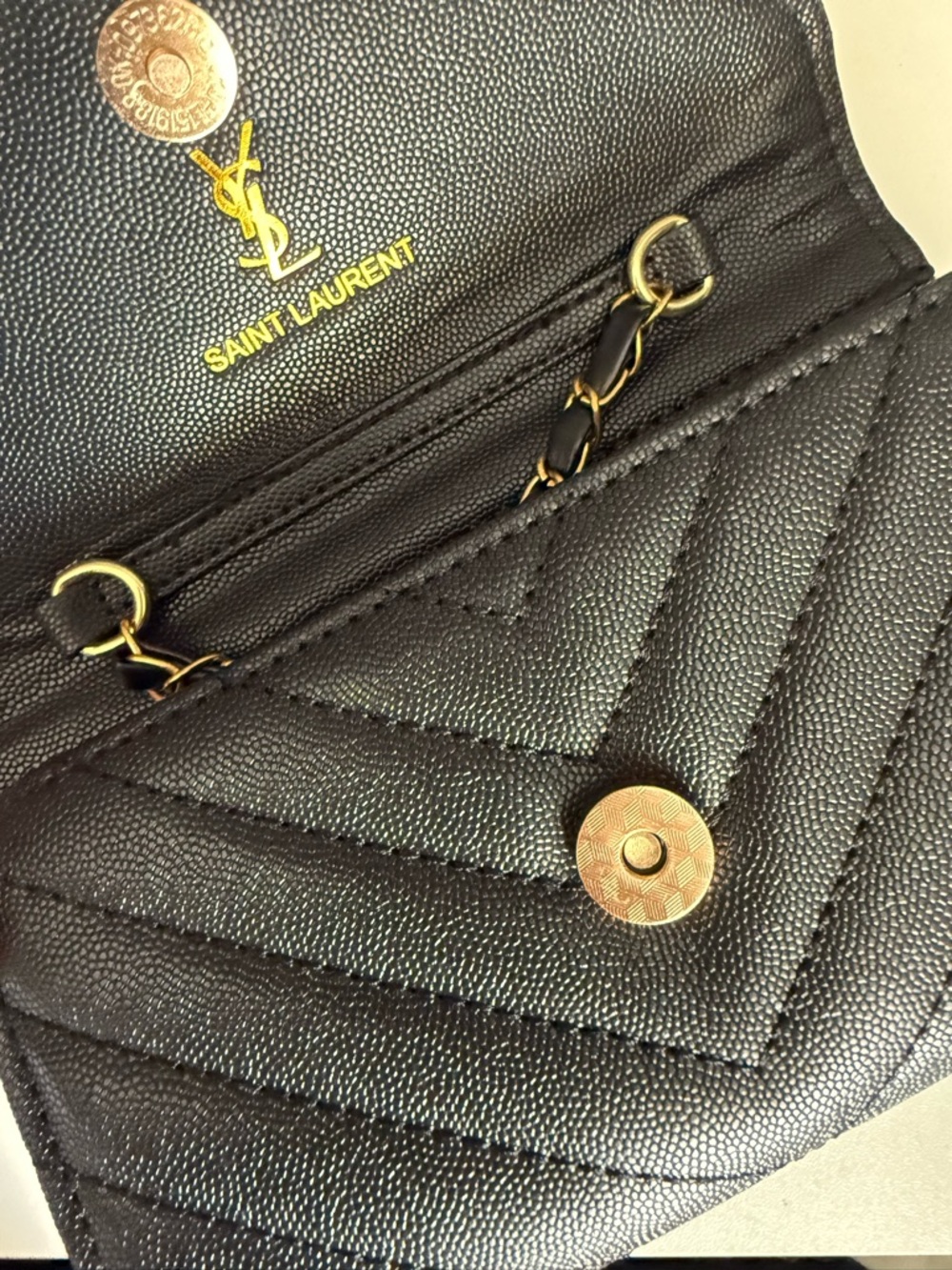 Black bag - Picture 2 of 4
